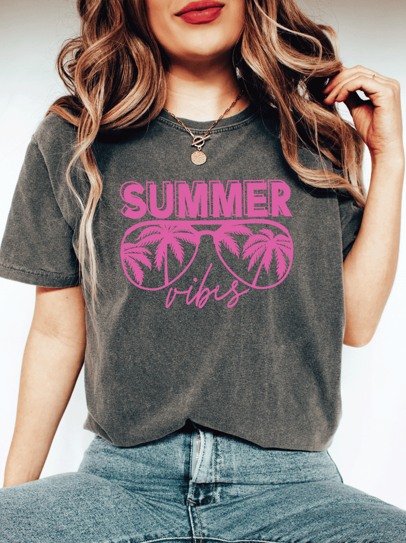 Summer Vibes || Tee